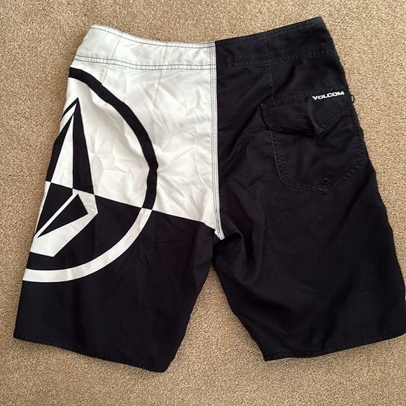 Volcom Swim Shorts - Picture 2 of 2